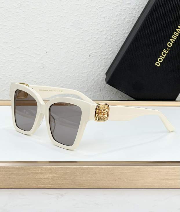 Picture of Dolce Gabbana Sunglasses _SKUfw80274662fw